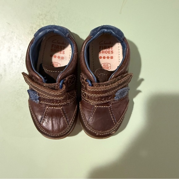 Clarks First Shoes- 5MW - Picture 3 of 8